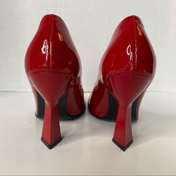 MIU MIU Vintage Red Round Toe, Triangle Heel 37.5 - Picture 9 of 10